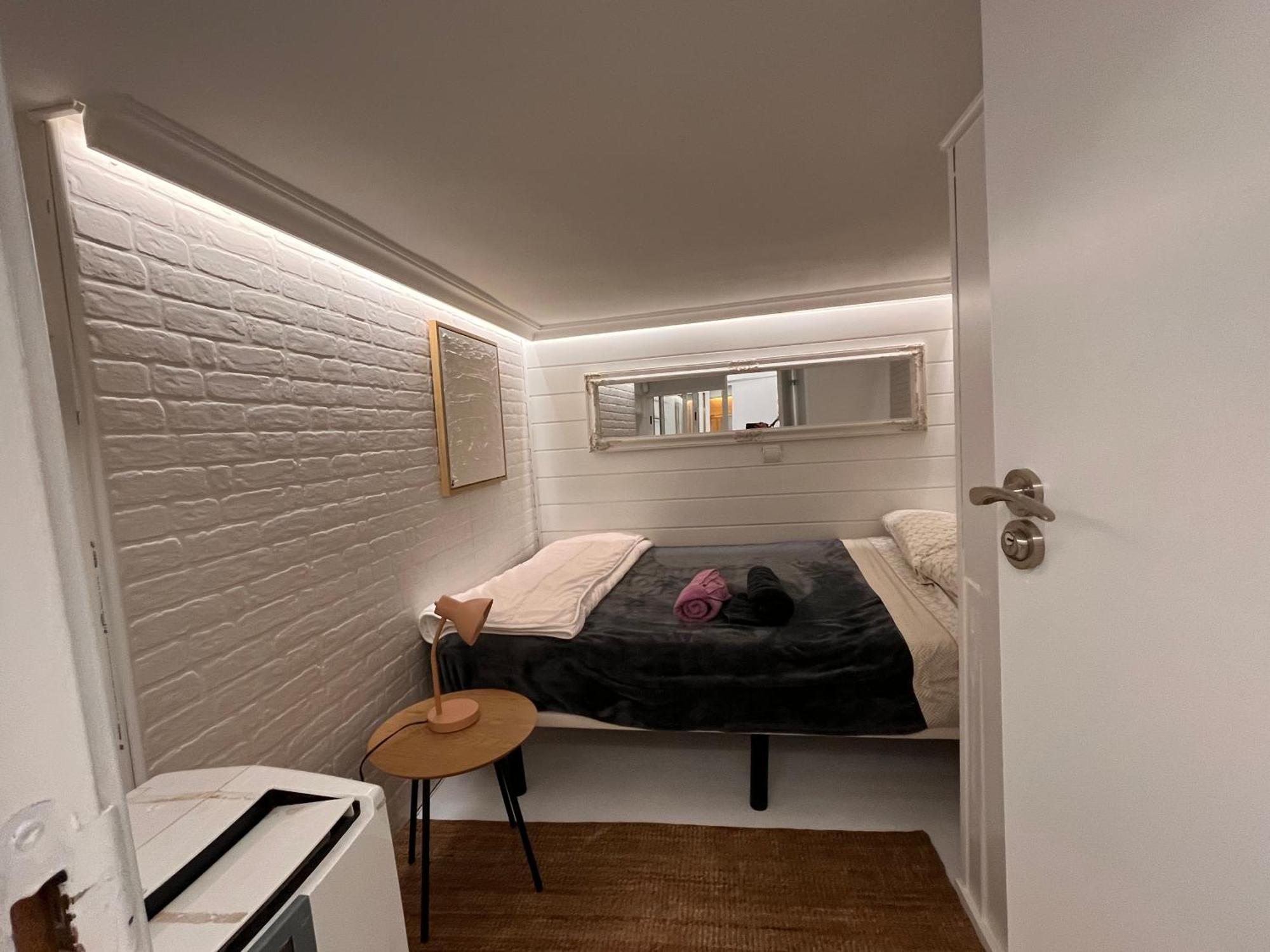 Mini Duplex4 Plaza Mayor Madrid Buitenkant foto